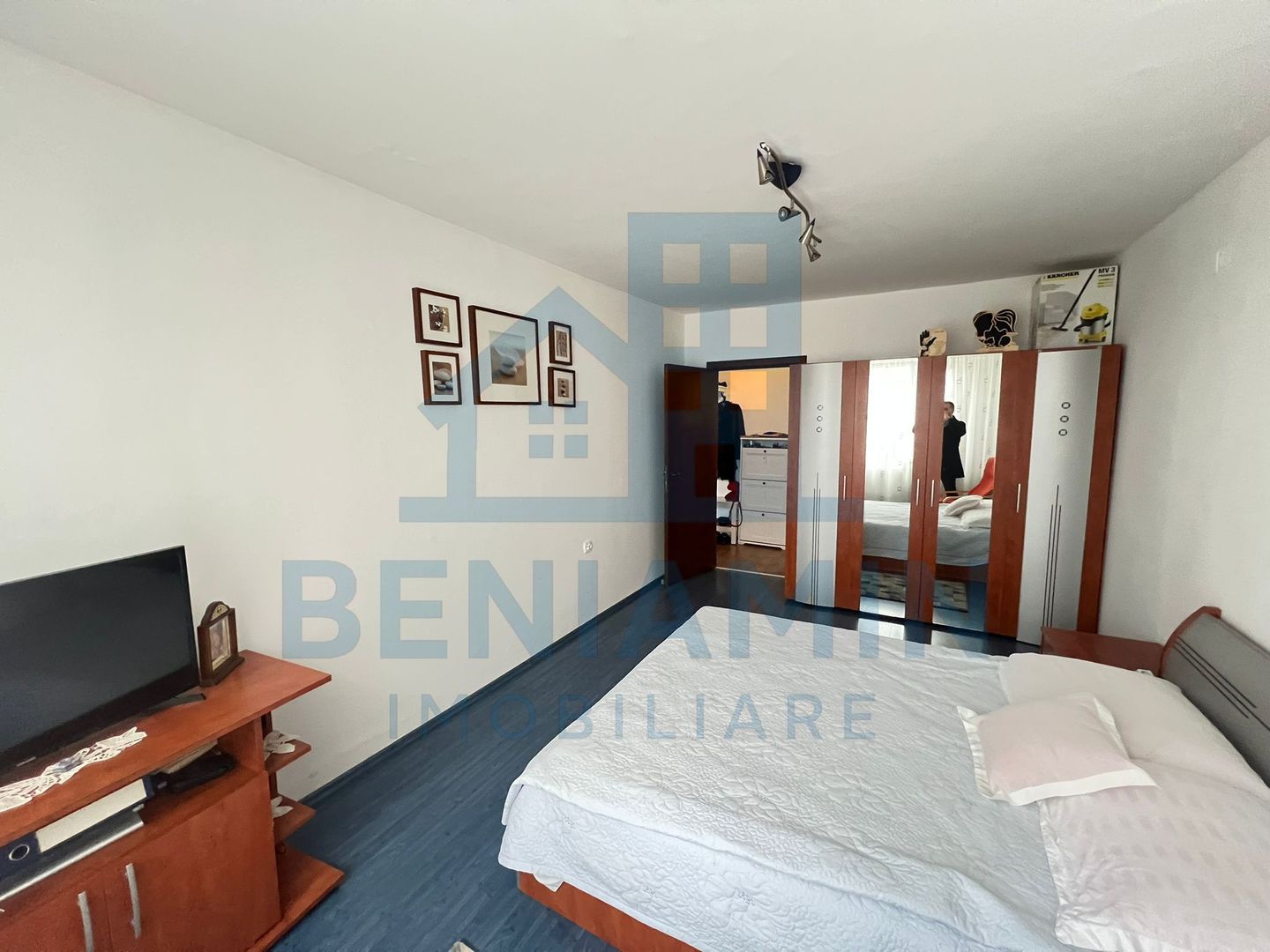 Apartament-3 Camere-Semidecomandat-65mp-Astra-Brasov - Poză 3