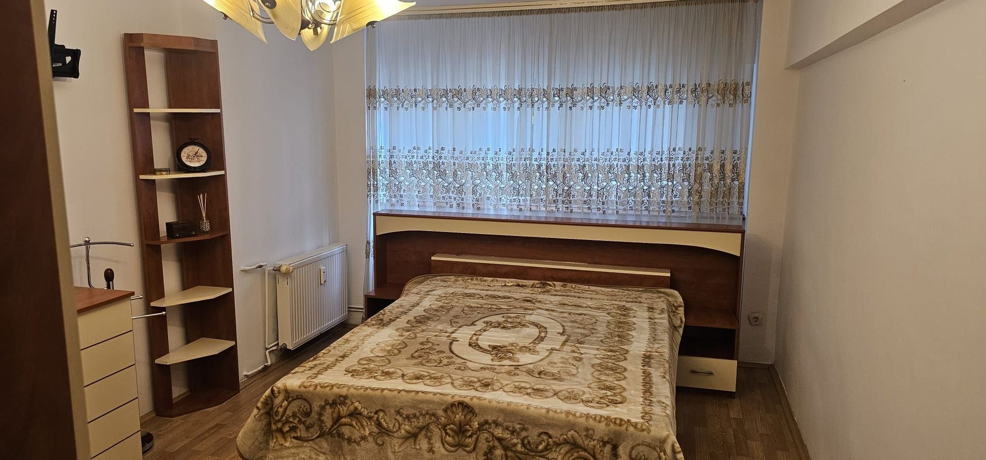 De Inchiriat Apartament 3 Camere Calea Calarasi - Hyperion - Poză 2