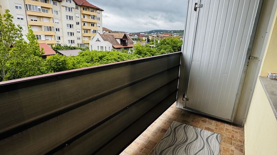 Apartament de vânzare cu 3 camere - Poză 11