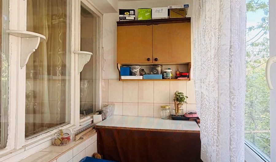 Apartament 2 camere de vânzare, 49 mp, Galati, Țiglina 2, etaj 3/4 - Poză 4