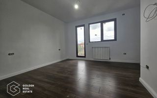 Vila cu 5 camere, 4 bai, Otopeni-centru, COMISION 0, renovata complet - Poză 12