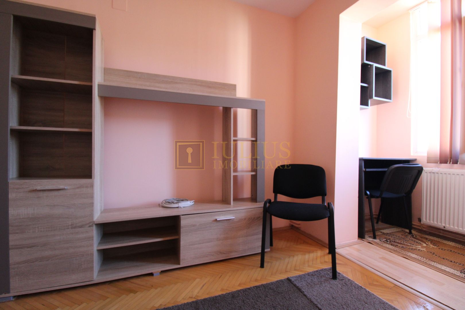 2 camere, centrala proprie, aer conditionat. - Poză 11