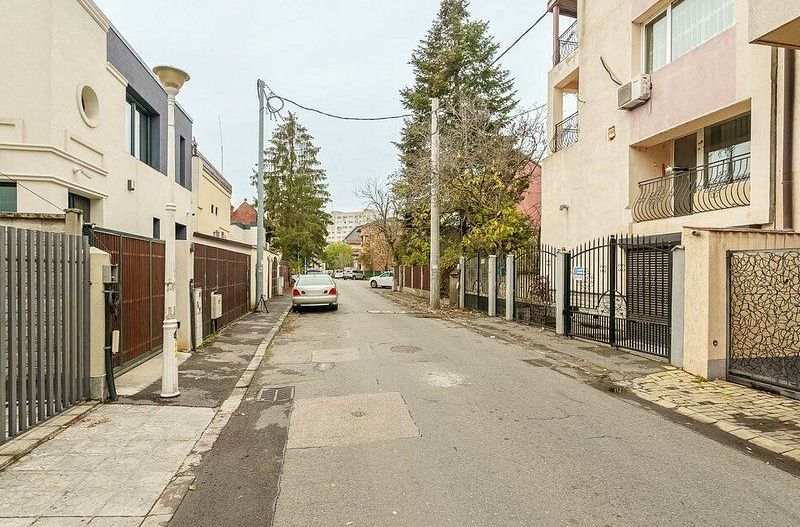 Vila pozitie excelenta | Piata Muncii - Poză 8