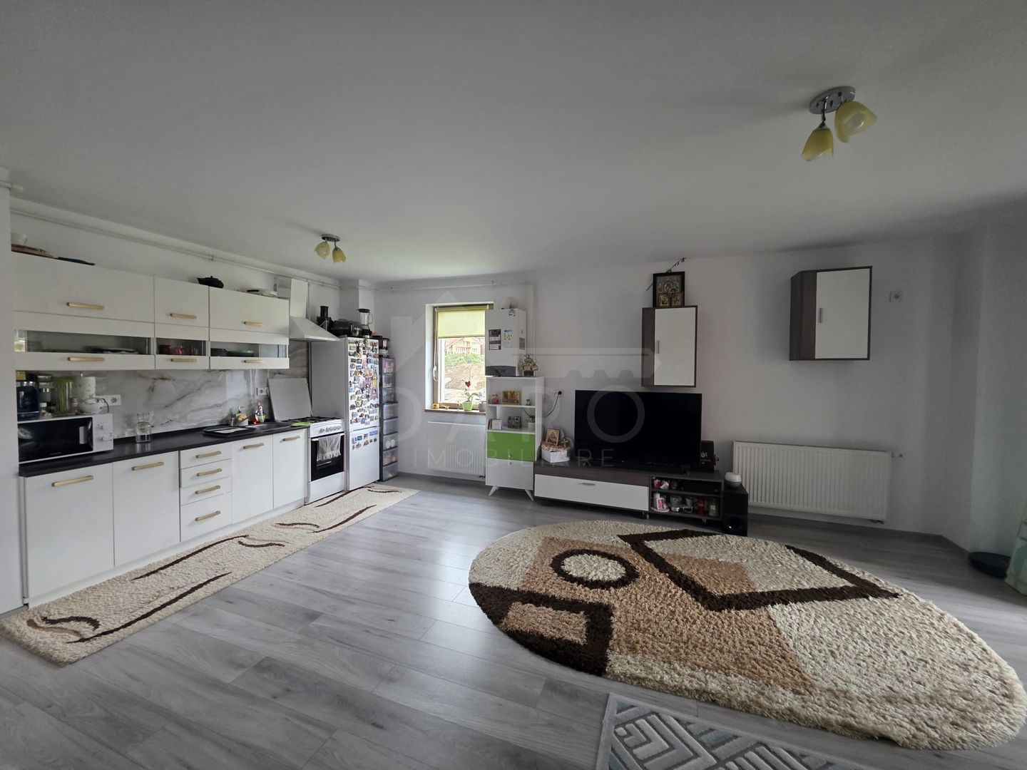 Închiriez apartament cu două camere pe termen lung în Green Residence - Poză 4