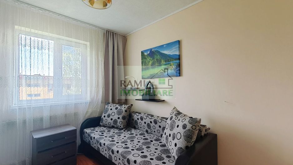Apartament 3 camere, Cartierul Florilor, Boxă și parcare - Poză 6