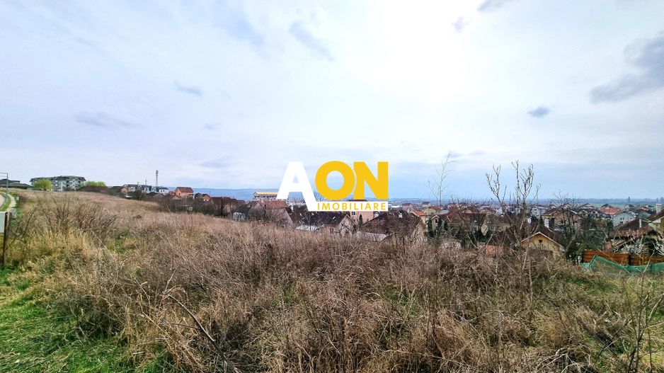 Teren cu priveliste si utilitati, 700mp, Dealul Furcilor - Poză 2