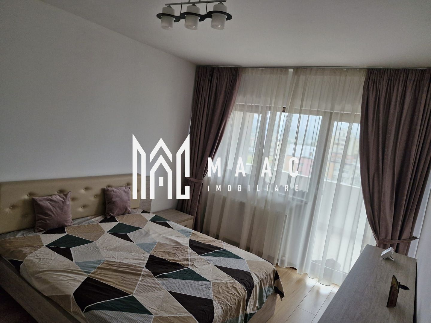 Apartament 2 camere de vânzare | Piața Simian, Râmnicu Vâlcea - Poză 5