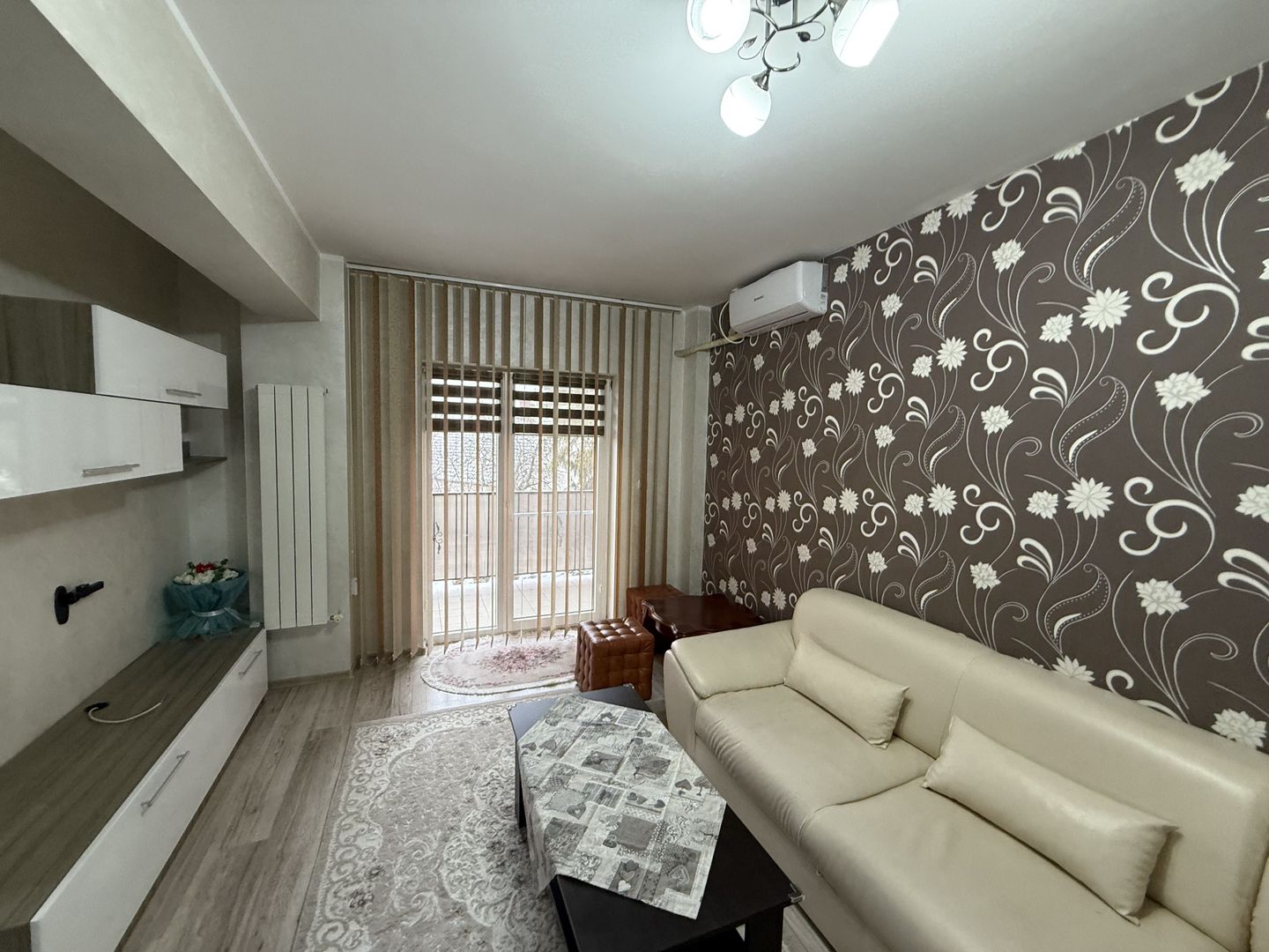 🏢 Apartament 2 camere de închiriat | 55 mp | Zonă centrală 🏢 - Poză 1
