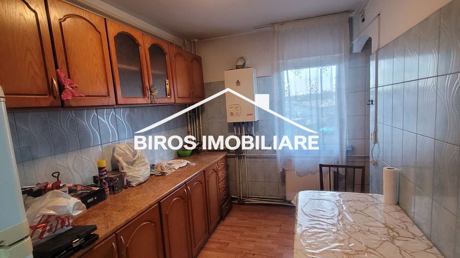 3 camere decomandate, 2/4, CT Rovine - Poză 3