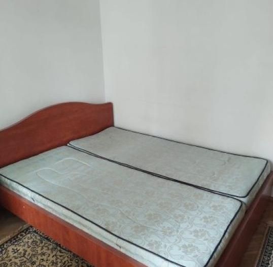 Vanzare Apartament 3 camere spre vanzare sau inchiriere ,Rahova - Poză 1