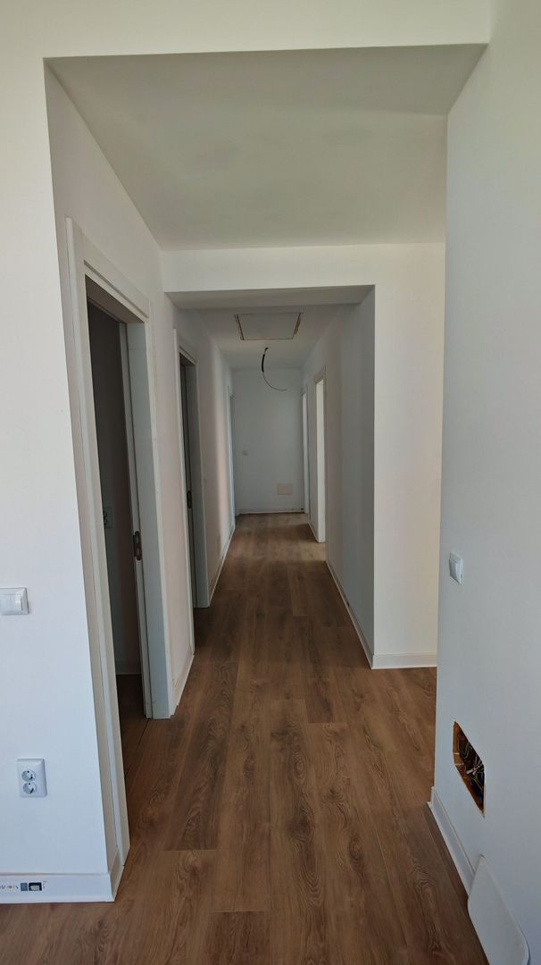 Casa individuala constructie NOUA Codlea,PARTER ,4 camere,curte 400 mp - Poză 8