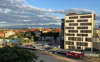 Apartament de lux cu 3 camere, vedere panoramică – zonă centrală - Poză 15