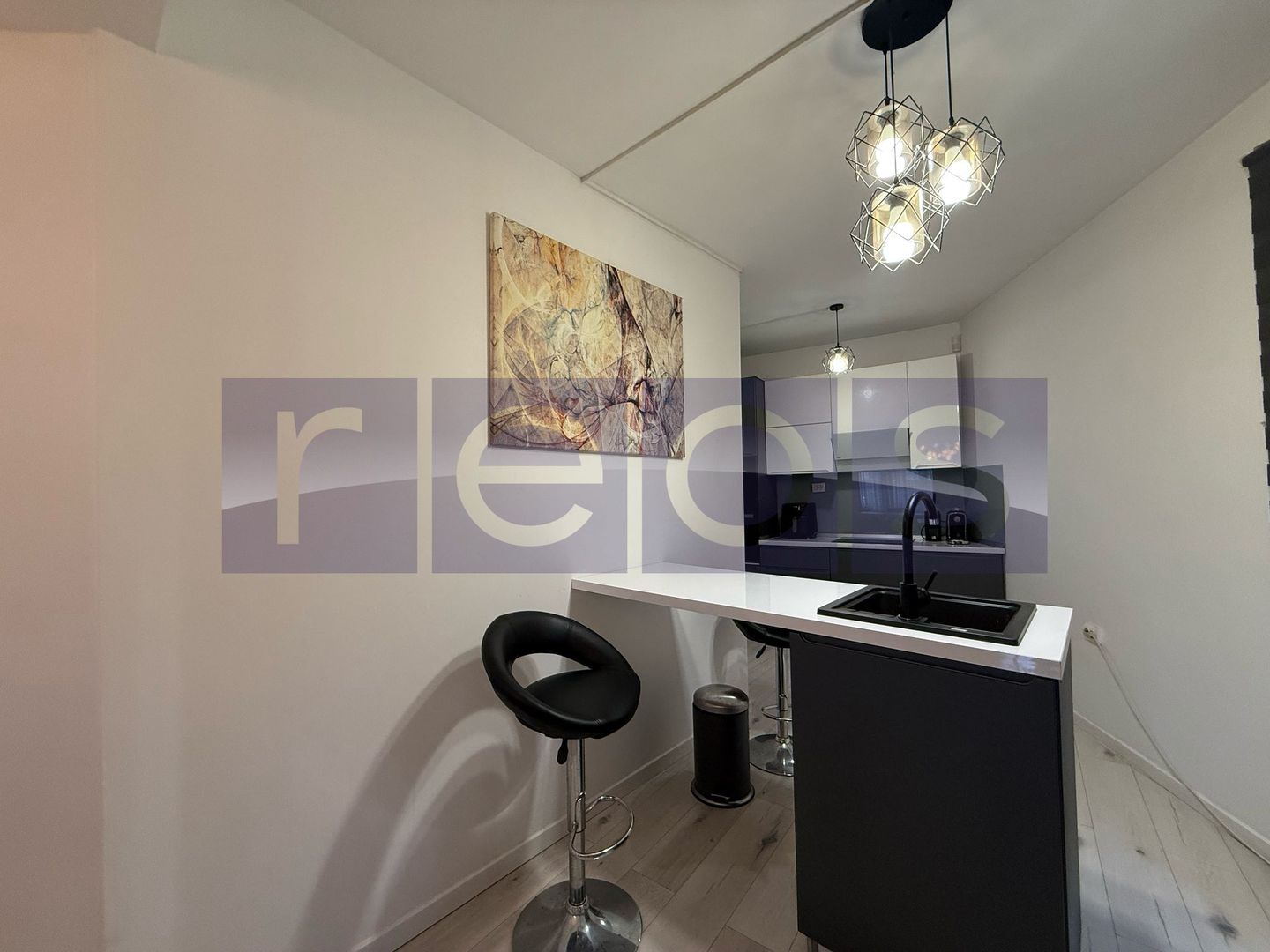 VANZARE VILA 6 CAMERE | EROII REVOLUTIEI | CURTE | 2 LOCURI DE PARCARE - Poză 7