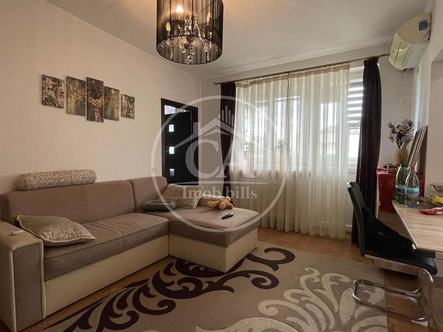 Apartament cu 3 camere de vanzare in zona Decebal, Oradea - Poză 3