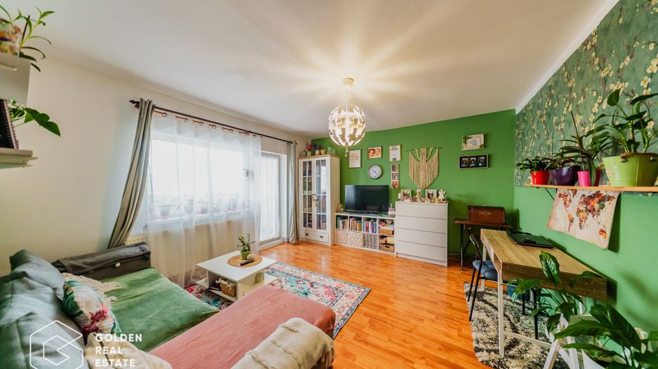 Apartament 4 camere, decomandat, etaj 3, comision 0% - Poză 2