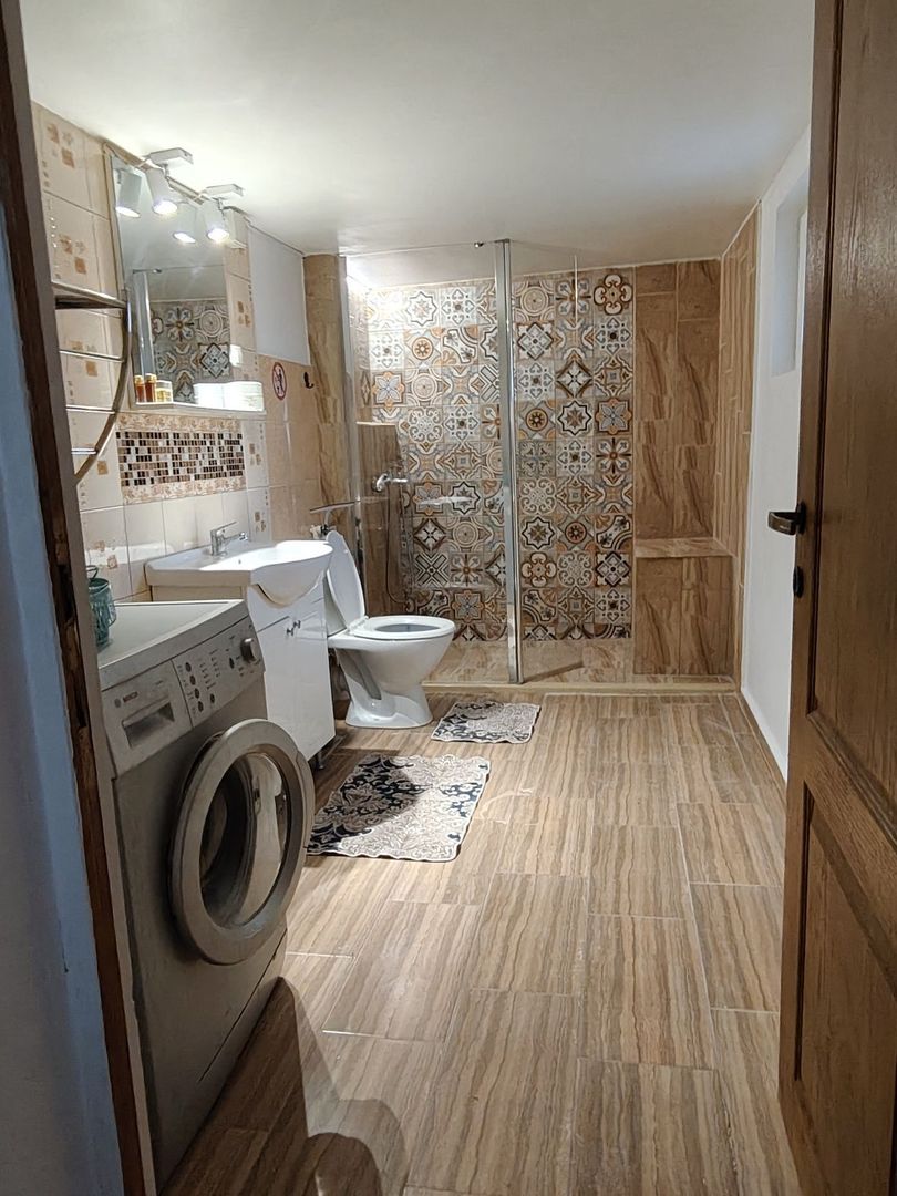 Garsonieră decomandată Berceni - Poză 2