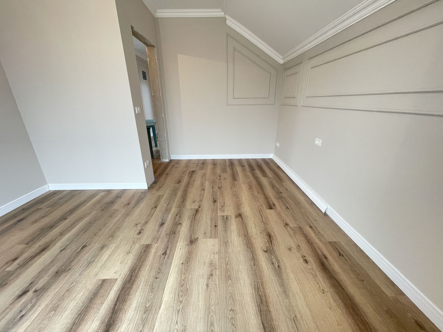 Proprietate premium,finisaje moderne,zona linistita-Ronat - Poză 16