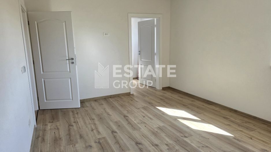 Duplex cu 5 camere in Dumbravita - Poză 9