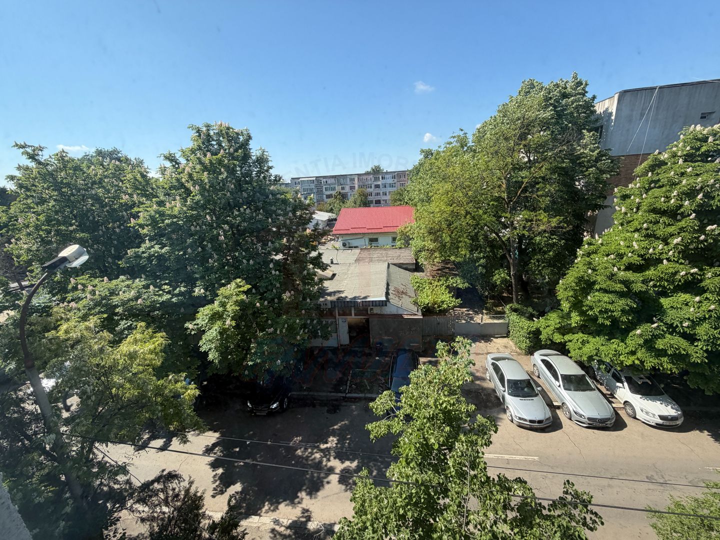 De vanzare apartament cu doua camere - Complex Siretu - Poză 7