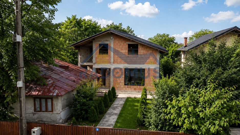 Casă P+M la Roșu - Teren 683 mp - Tăriceni/Șirna - Comision 0% - Poză 1