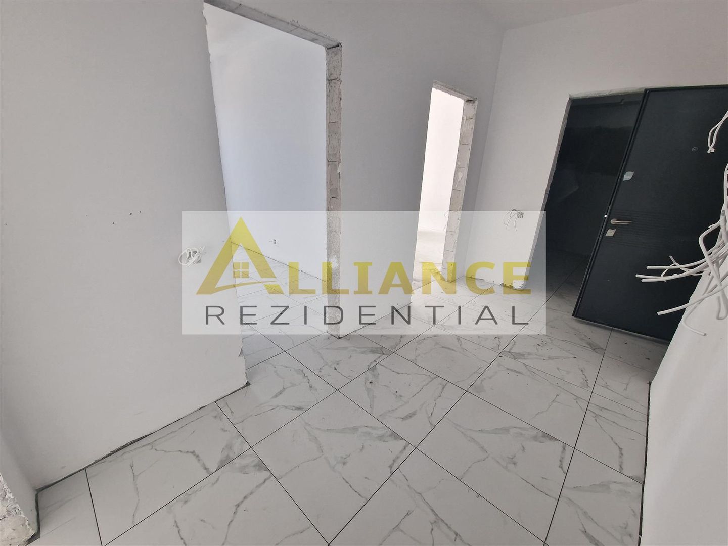 Young residence garsoniera decomandata oferta - Poză 4