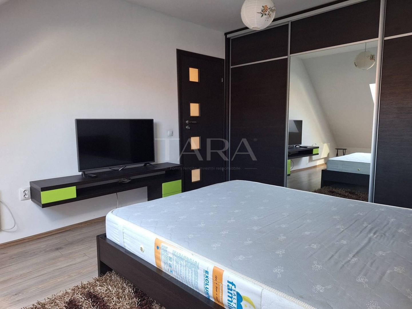 Apartament cu scara interioara, 109 mp, Florești, 2 balcoane - Poză 5