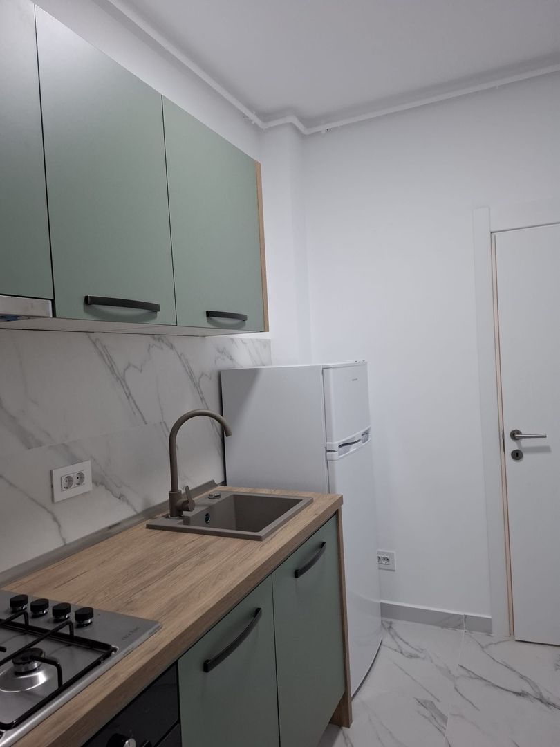 Prima Inchiriere 2 camere Complex Novum Gorjului - Poză 6