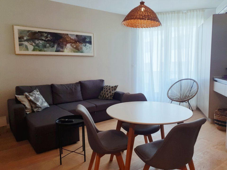 Studio 50mp cu vedere la mare | Mamaia Nord - Poză 12