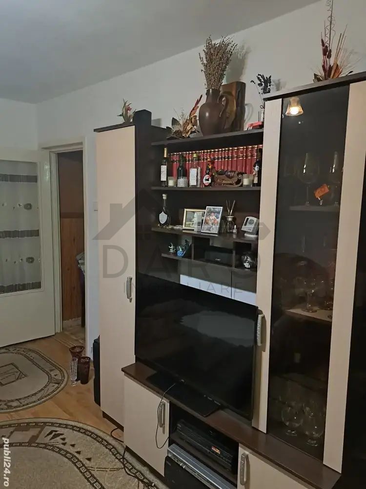 apartament de vanzare - Poză 5