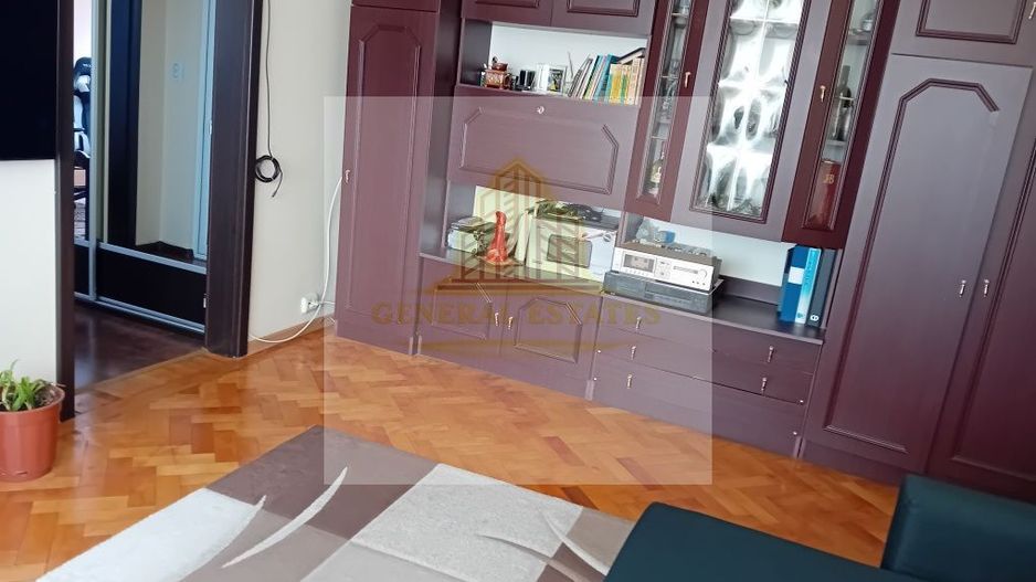 Apartament 2 camere,semidecomandat, mobilat, utilat - Poză 1