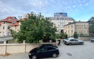 Apartament cu 3 camere de vânzare - Poză 14