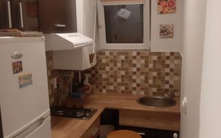 Apartament cu 2 camere de inchiriat in zona Cetate - Poză 6