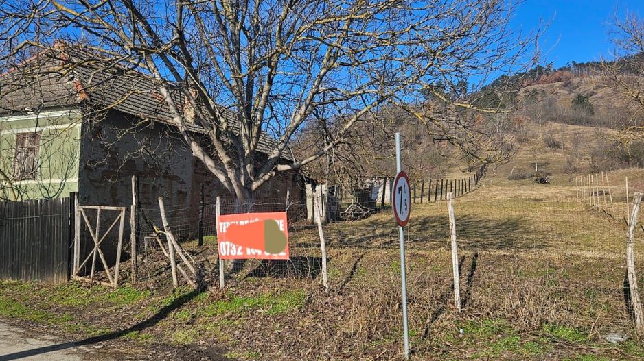 teren intravilan  Vurpar, VIntul de jos - Poză 3