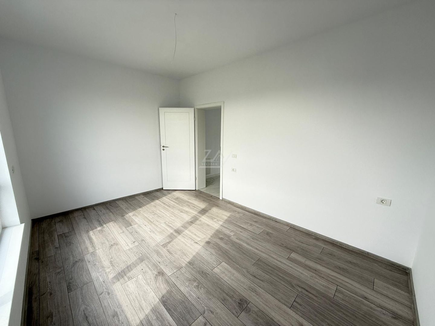 Bloc nou ESO. 1,2,3 Camere . Finisaje la alegere. Terasa 20 mp. - Poză 7