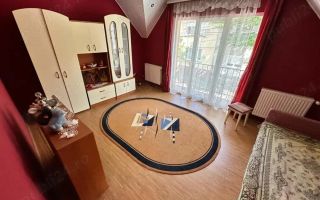 Vand sau schimb Casa P+Et+M -zona Piata Mare Str Bujorului - Poză 5
