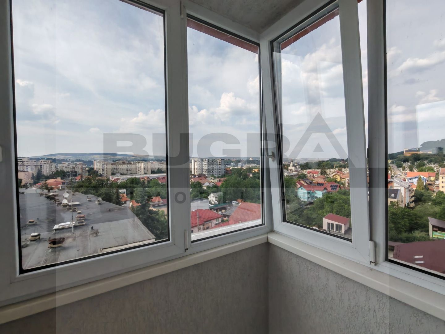 Apartament de 4 camere, decomandat, 79mp, parcare, zona BIG - Poză 13