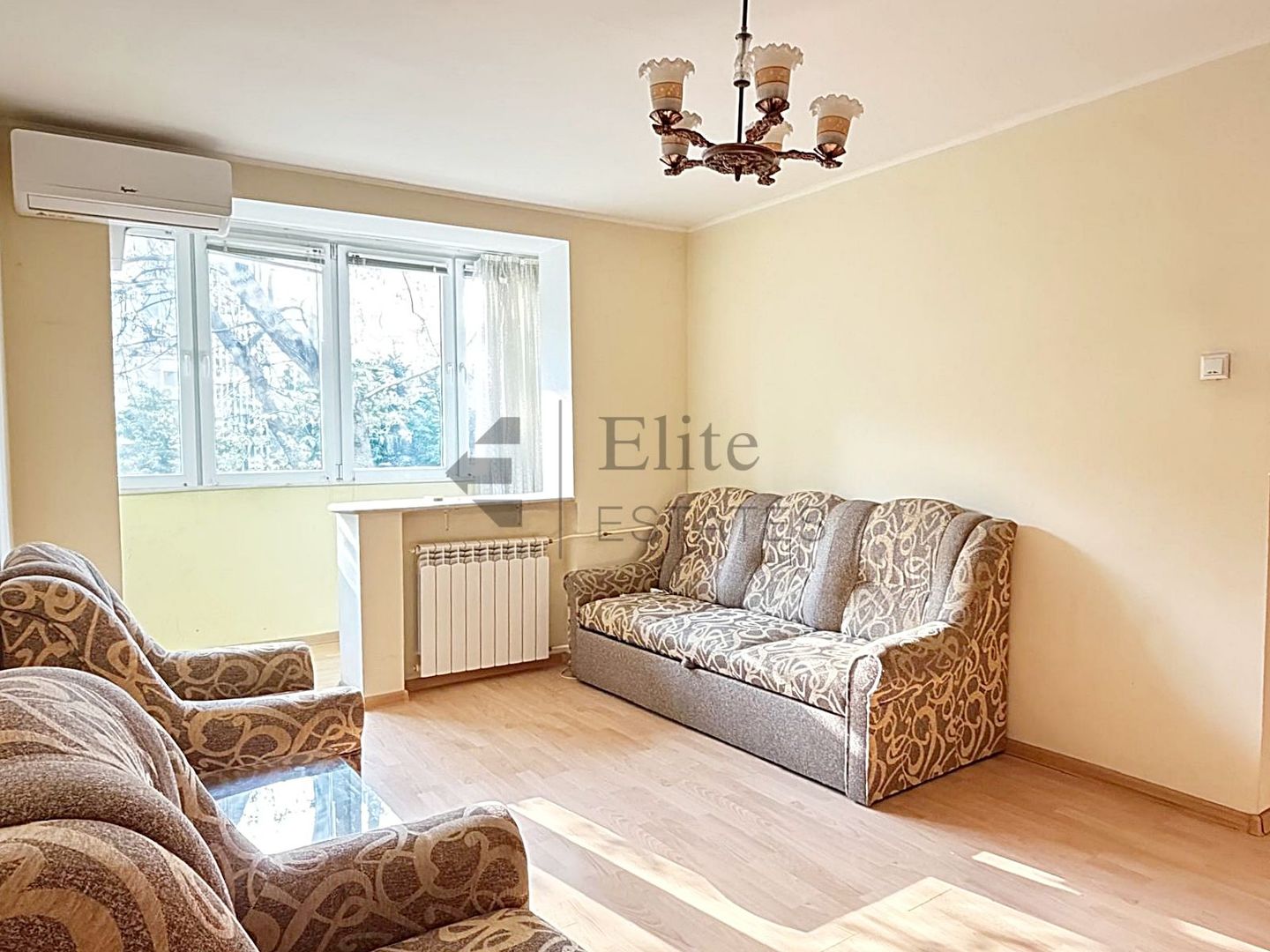 Apartament cu 2 camere Piata Rogerius | Etaj 1 - Poză 1