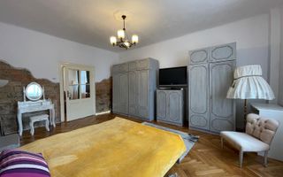 Apartament de vanzare cu 2 camere Zona- Centrul Istoric - Poză 6