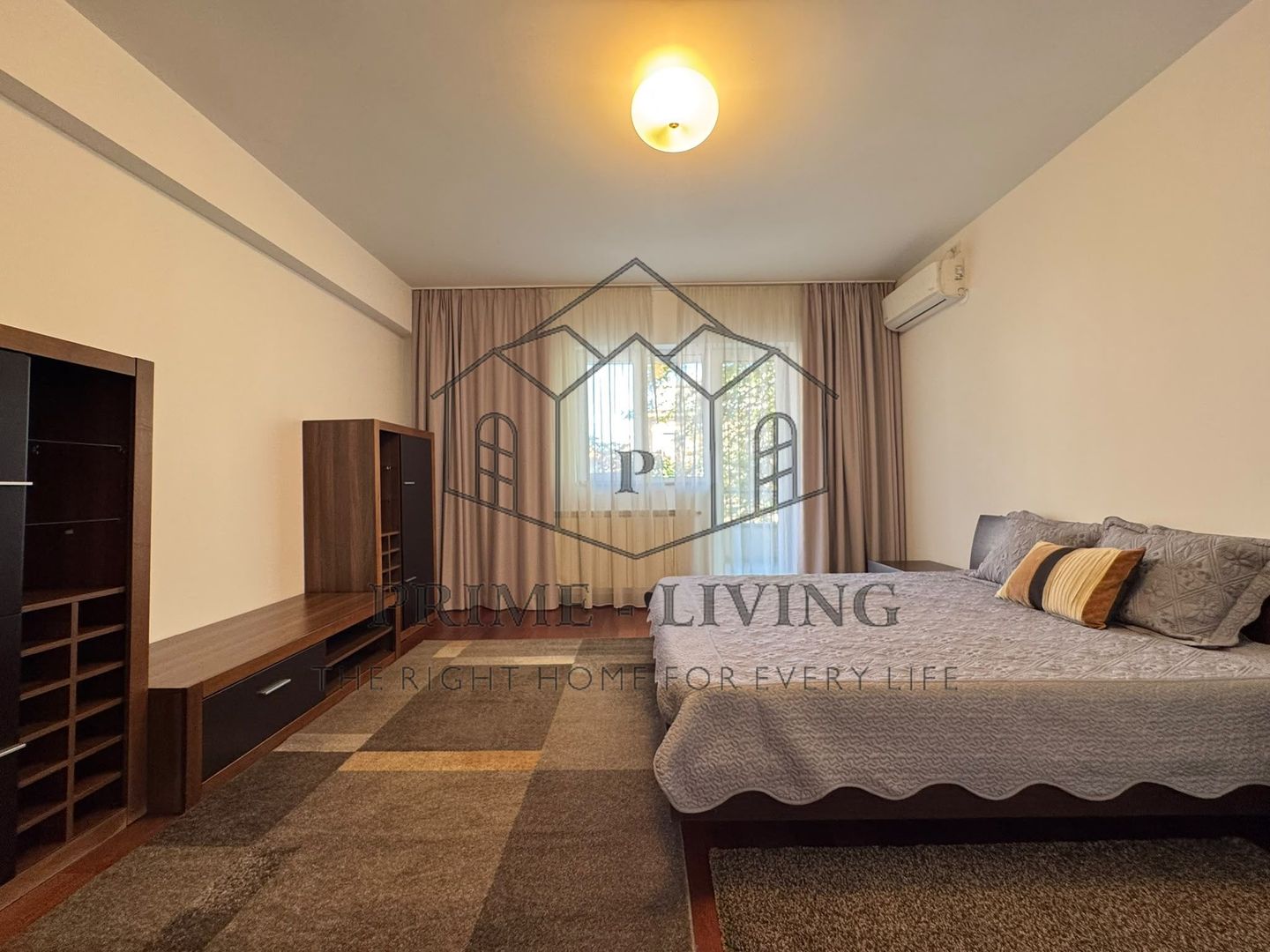 APARTAMENT ULTRACENTRAL CU 4 CAMERE LA INCHIRIERE - Poză 8