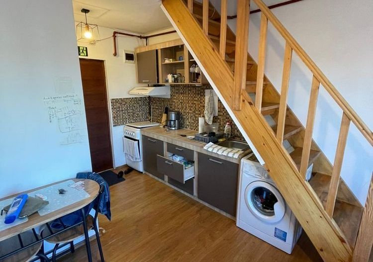 STUDIO PE 2 NIVELE METROU ZONA BRANCOVEANU - Poză 1