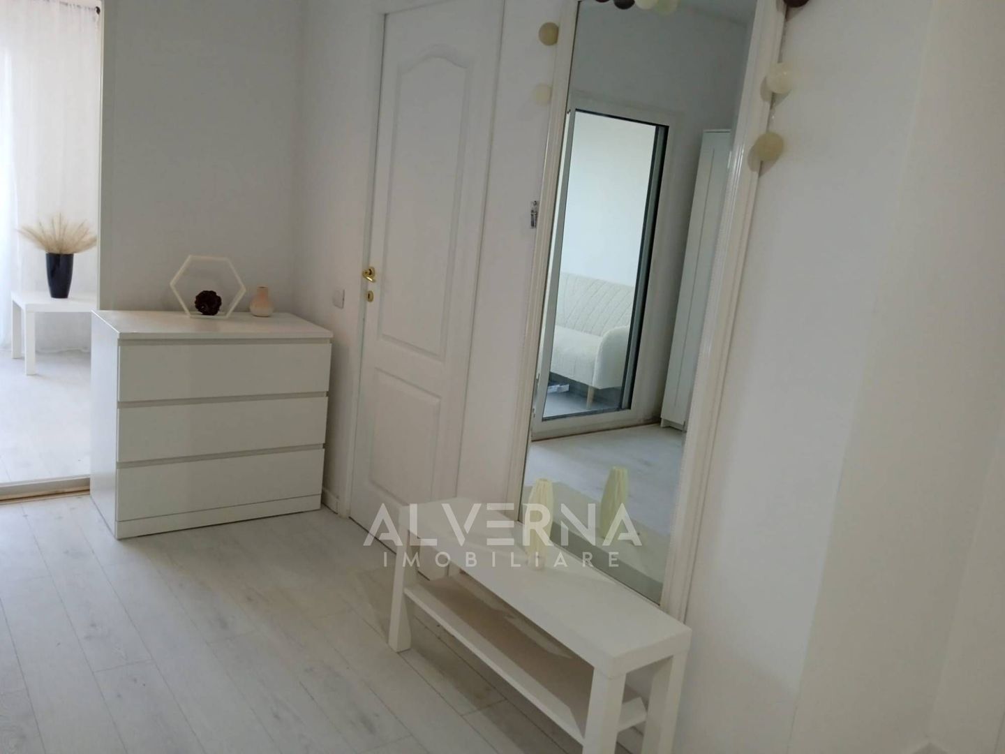 Apartament 2 camere 53mp | balcon | zona Kaufland | cartier Marasti - Poză 3