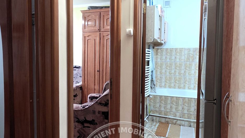 Apartament cu 1 cameră, ETAJ 2, VASLUI - zona FEROVIARI; - Poză 8