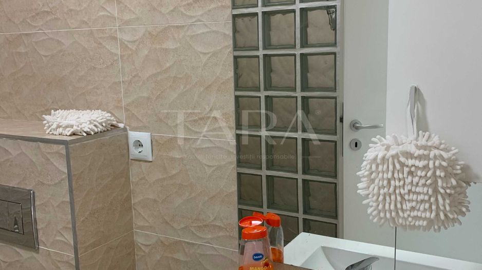 Apartament 3 camere, 2 băi + 2 balcoane – Florești, zona Eroilor - Poză 8