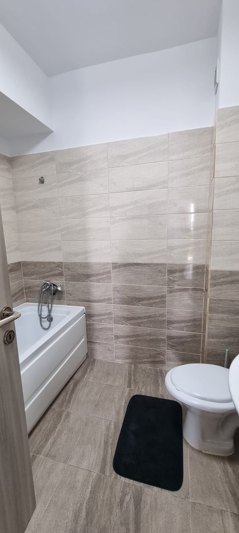 Apartament 2 camere bloc nou-parcare inclusa- Aparatorii Patriei - Poză 8