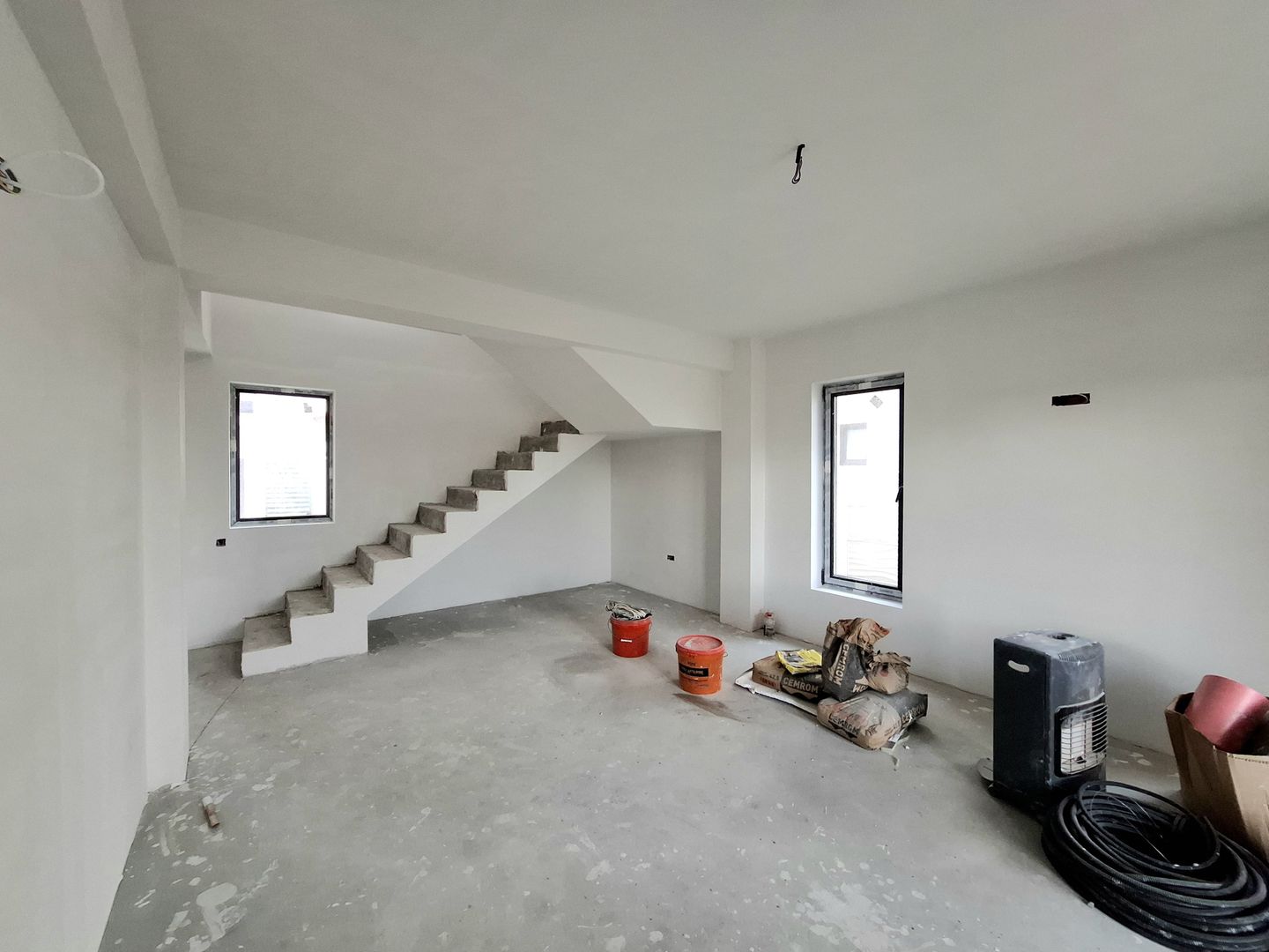 Vila P+1E, cu 4 camere, de vanzare, Paulesti - Poză 2