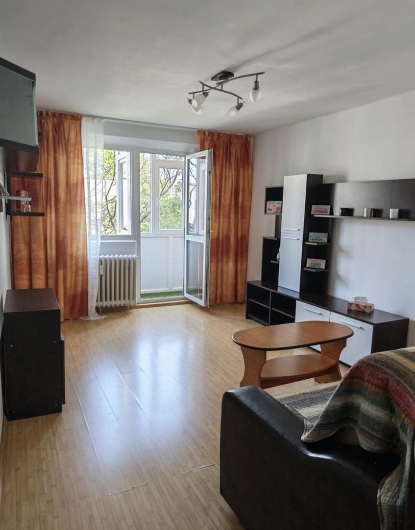 Apartament 2 camere decomandat Raul Doamnei, Drumul Taberei - Poză 1
