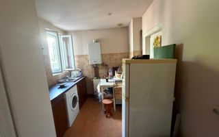 Apartament cu 4 camere în zona Universitate – proprietate cu istorie - Poză 9