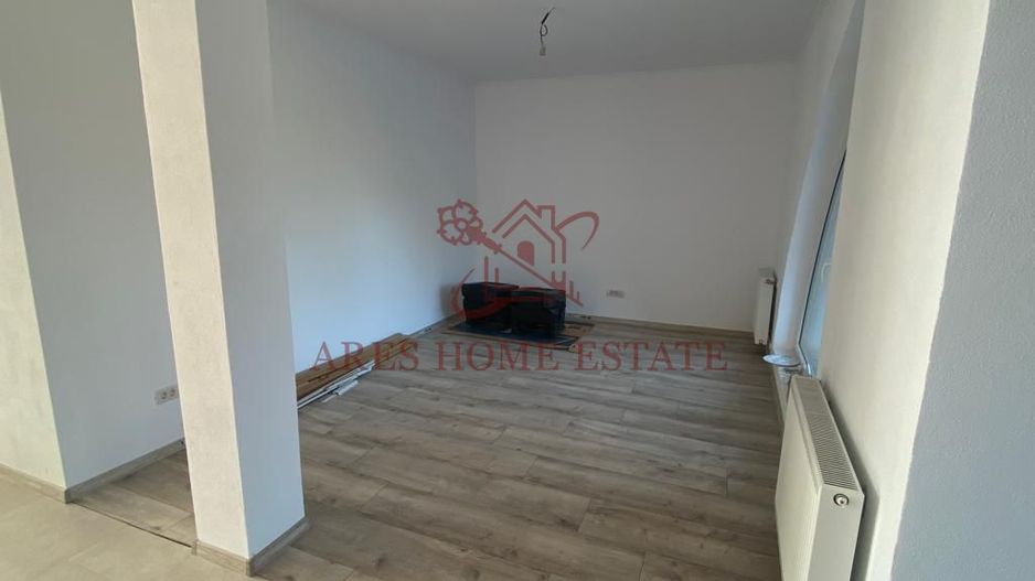Casă 5 camere, 2 niveluri, intrări și utilități separate – Șag - Poză 16