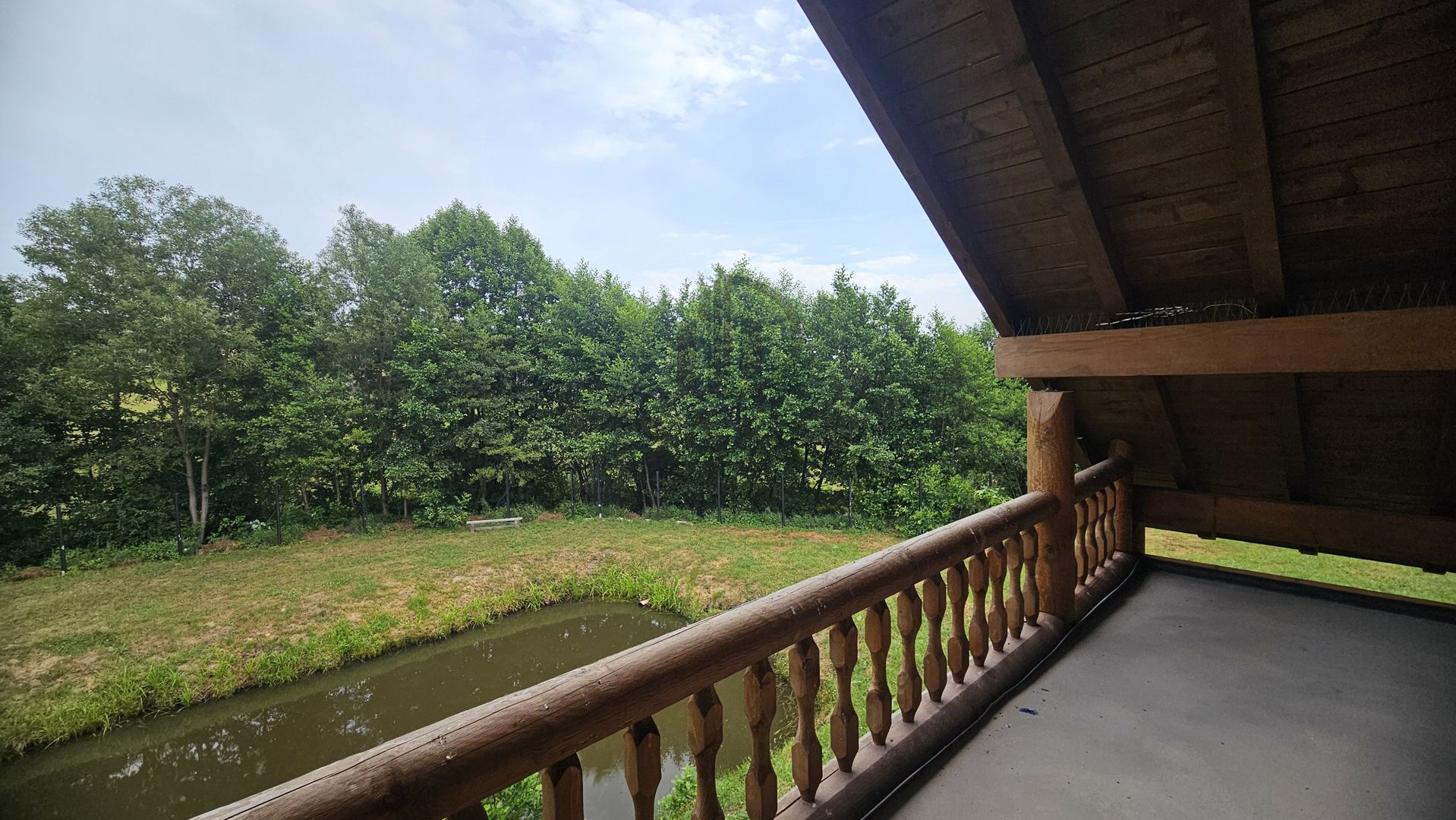 Chalet din busteni cu vedere panoramica spre Muntii Fagaras Tocile - Poză 13