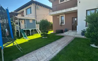 Casa de vanzare in Tunari – 4 camere, 3 bai, confort si natura - Poză 12